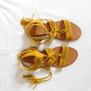 Yellow suede sandal